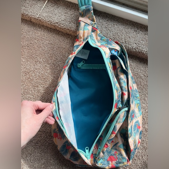 Kavu Rope Sling Bag “Flamingo Fest” Pink Blue EUC - Picture 2 of 7